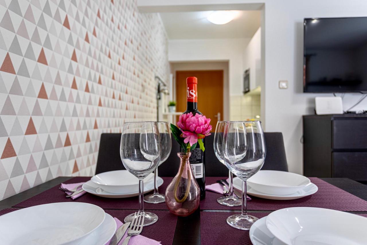 Apartments Adria Garden Baska  Bagian luar foto